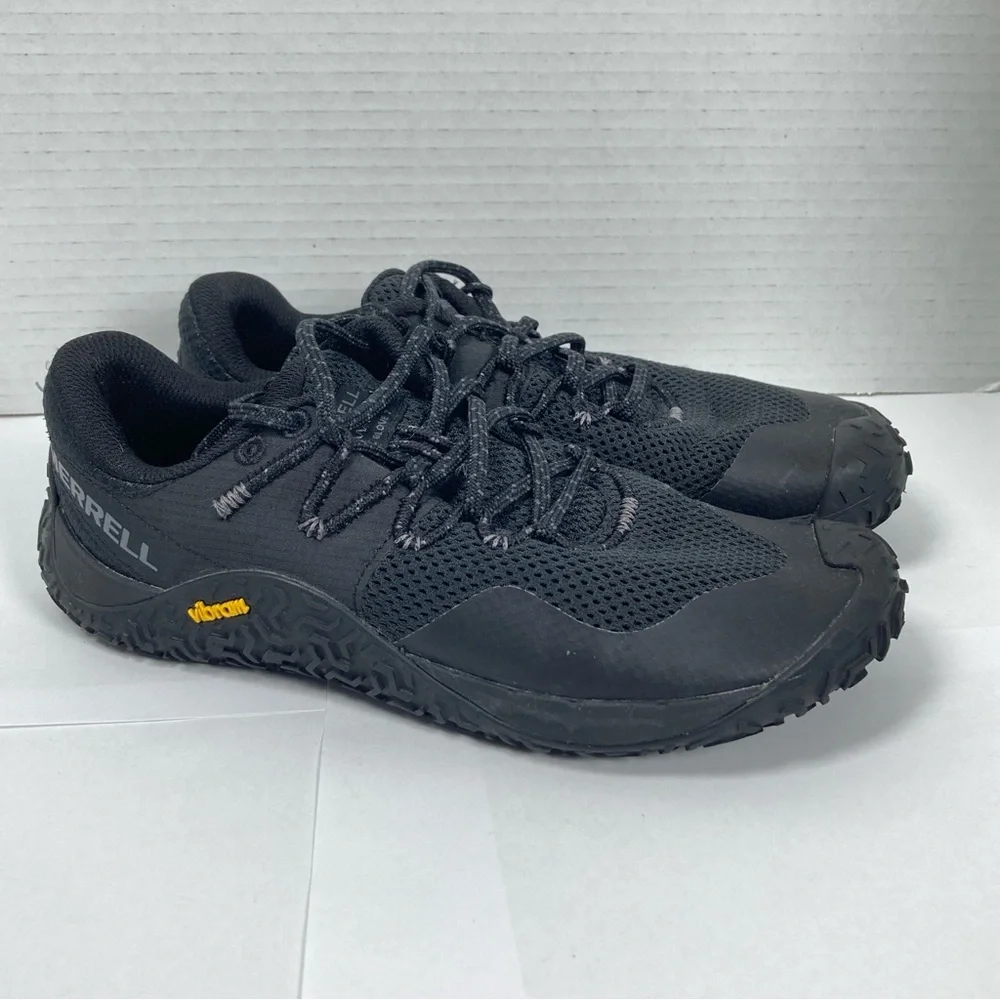 Merrell Trail Glove 7 Women's Sneakers Sz 6 Black Running - Picture 1 of 12